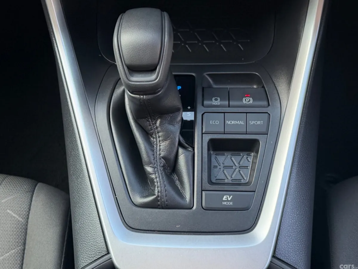 Toyota RAV4 SUV, Petrol Hybrid, 2022, Grey