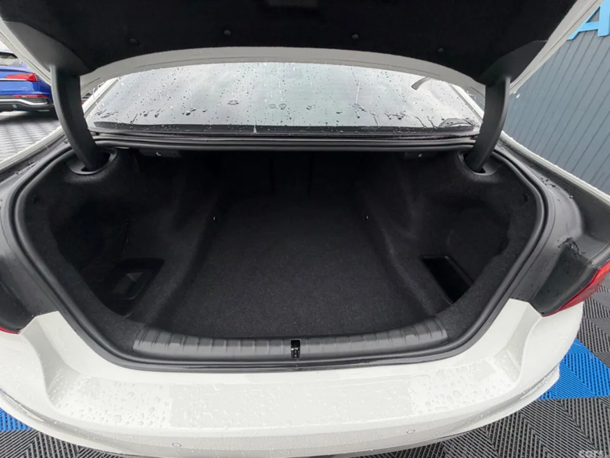 BMW 5-Series Saloon, Diesel, 2018, White