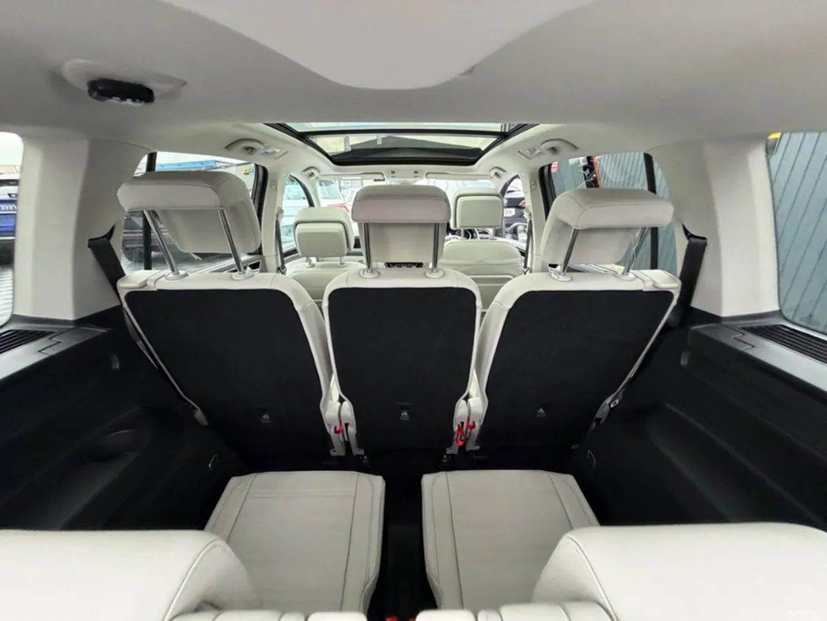 Volkswagen Touran MPV, Diesel, 2018, Grey