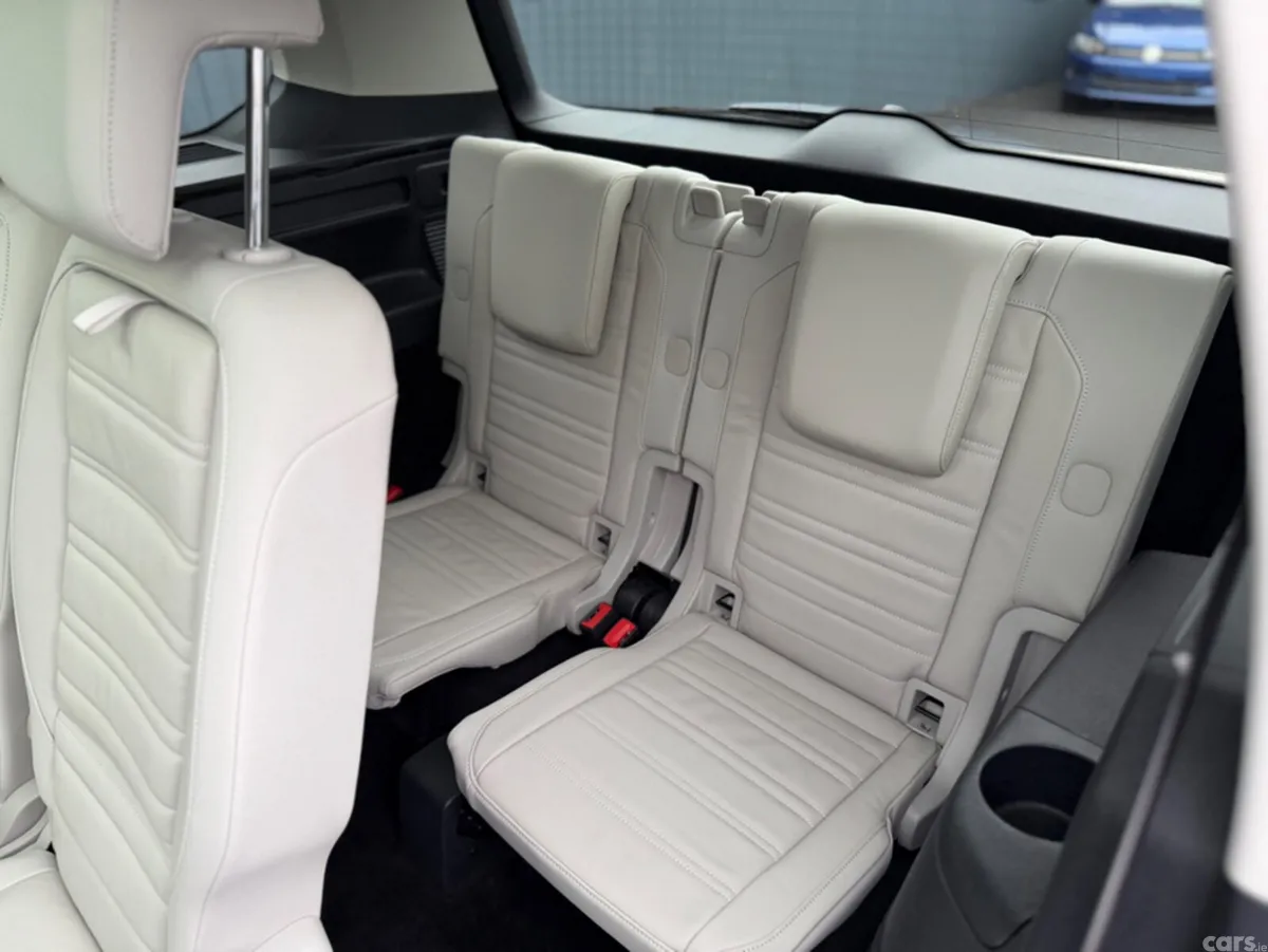 Volkswagen Touran MPV, Diesel, 2018, Grey