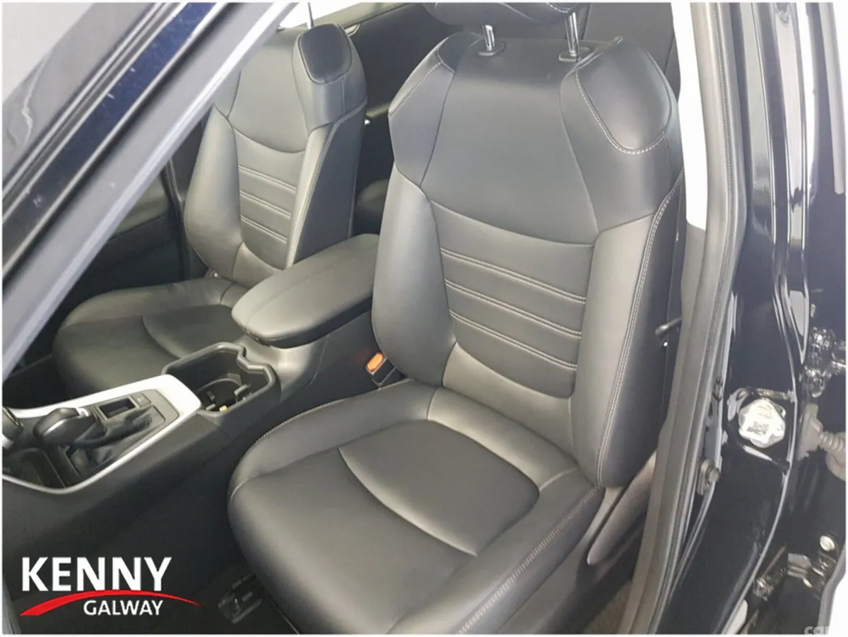 Toyota RAV4 SUV, Petrol Hybrid, 2023, Black