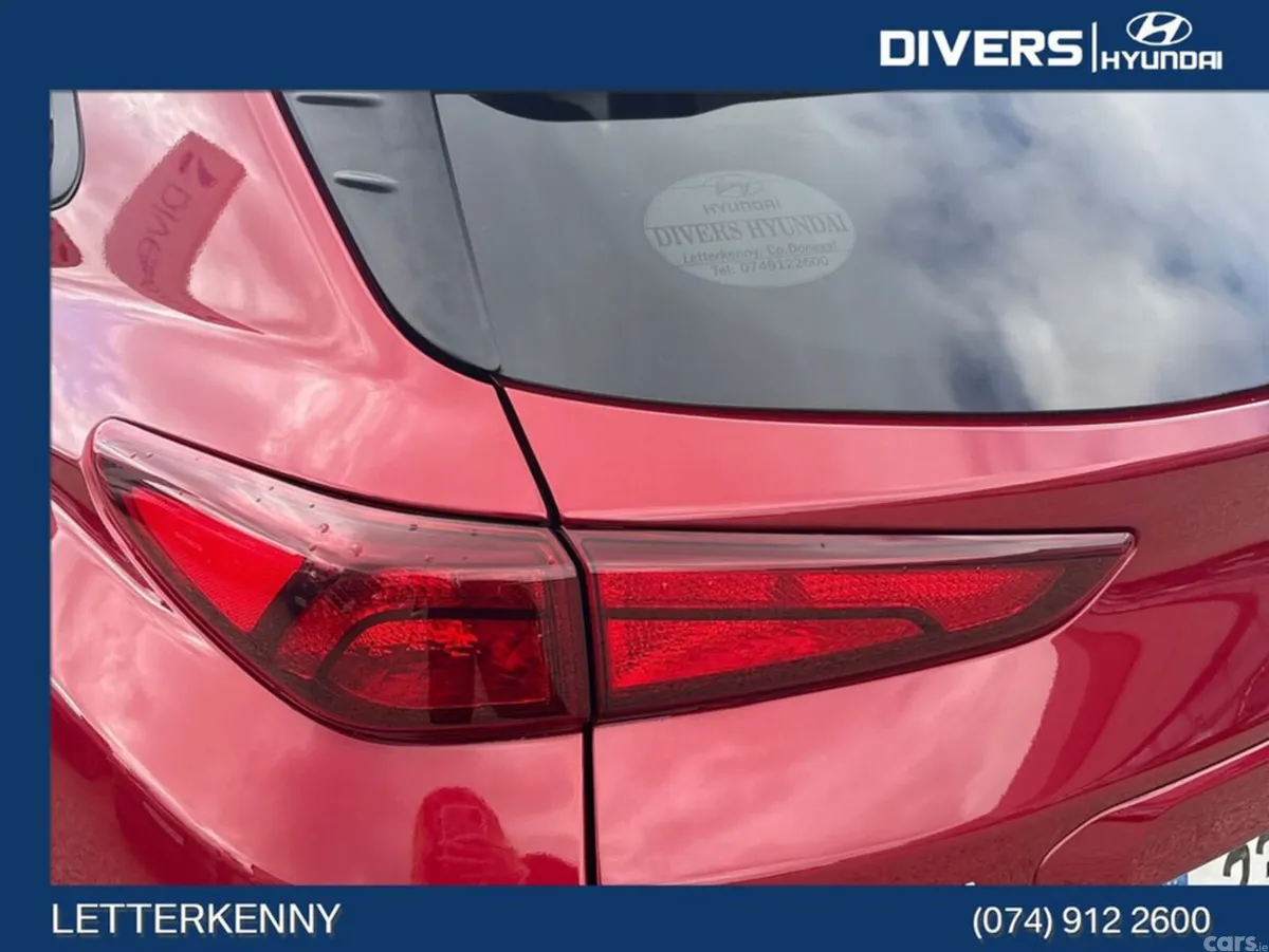 Hyundai KONA MPV, Petrol, 2023, Red