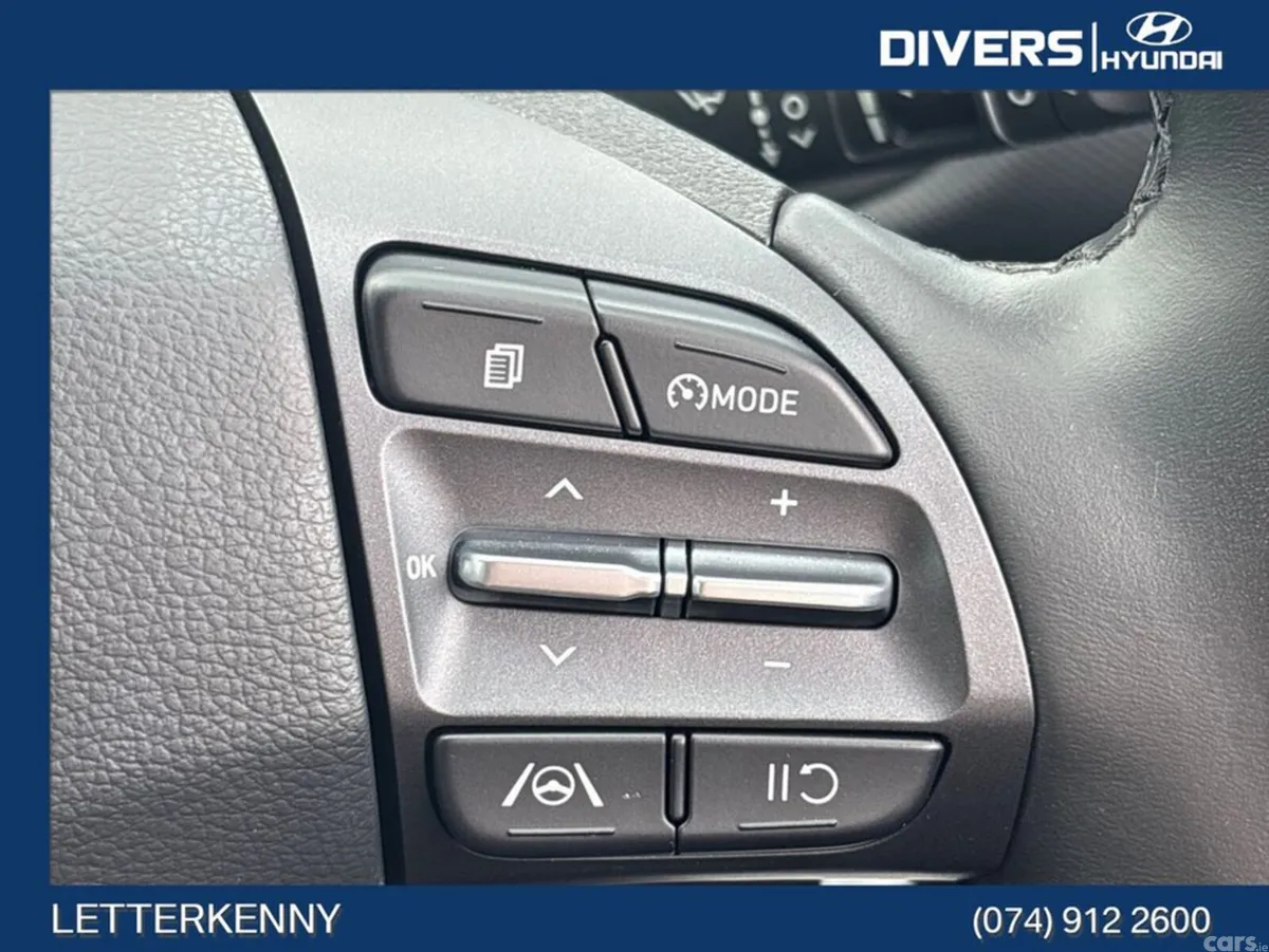 Hyundai KONA MPV, Petrol, 2023, Red