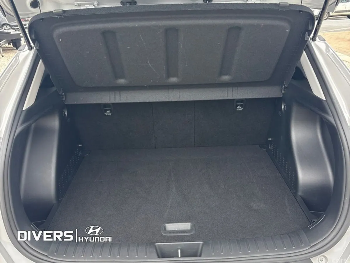 Hyundai KONA MPV, Petrol, 2023, Grey