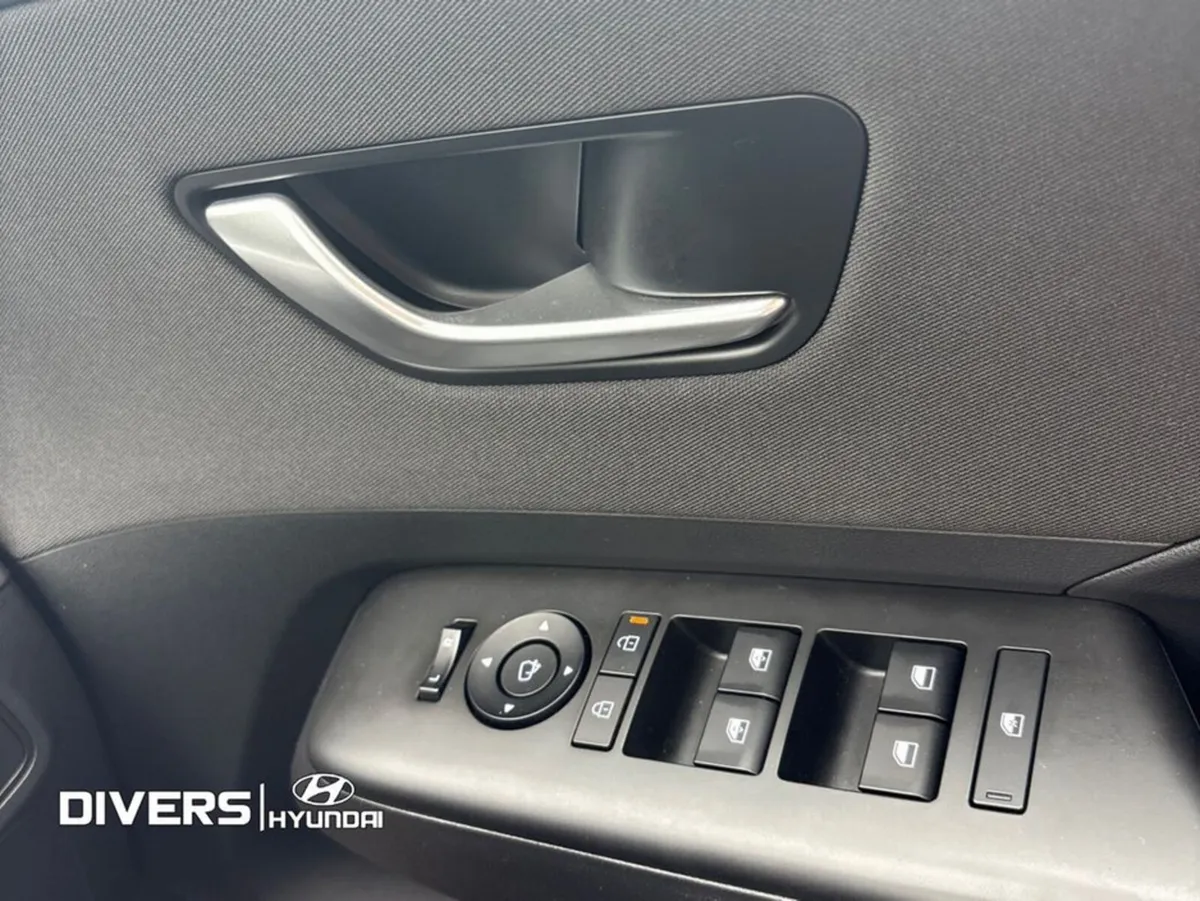 Hyundai KONA MPV, Petrol, 2023, Grey