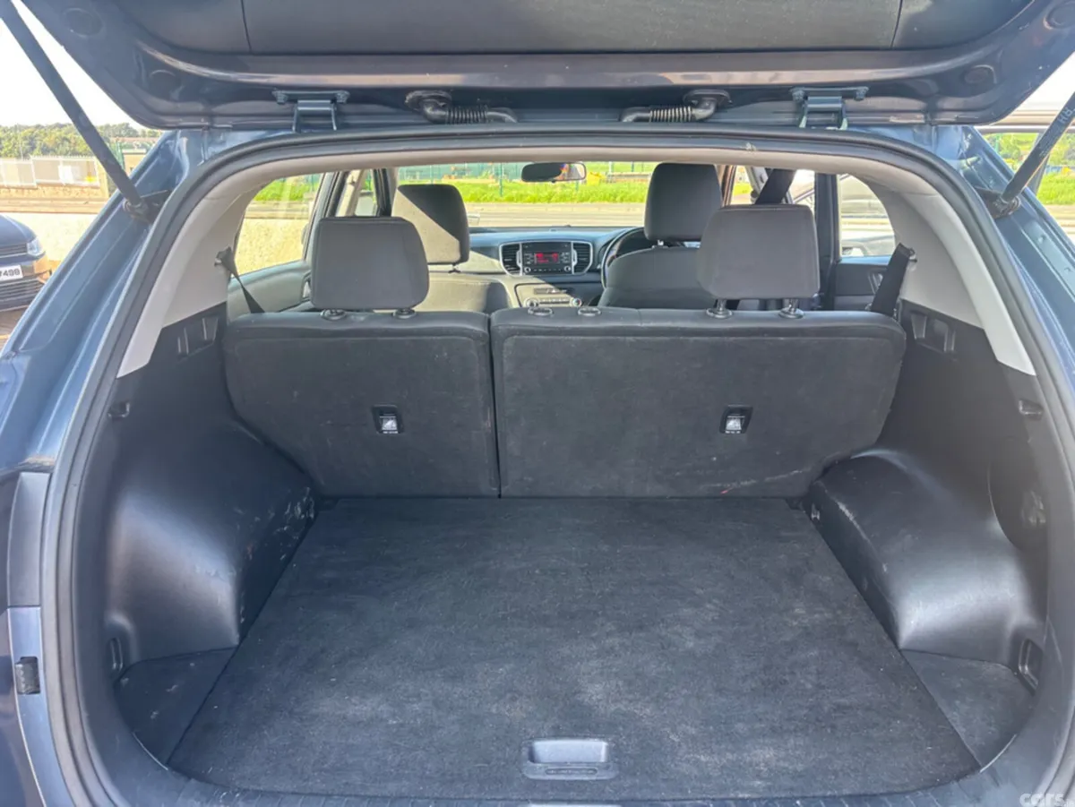 Kia Sportage MPV, Diesel, 2017, Blue