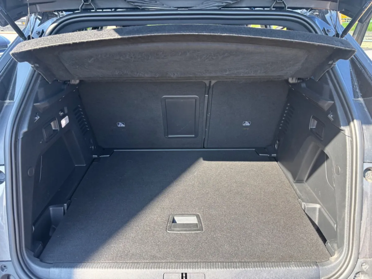 Peugeot 3008 Hatchback, Diesel, 2020, Grey