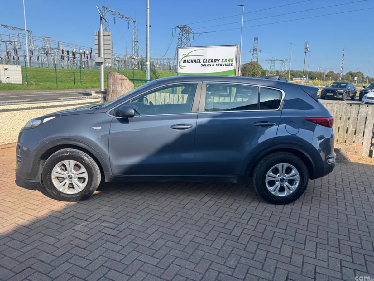 Kia Sportage MPV, Diesel, 2017, Blue