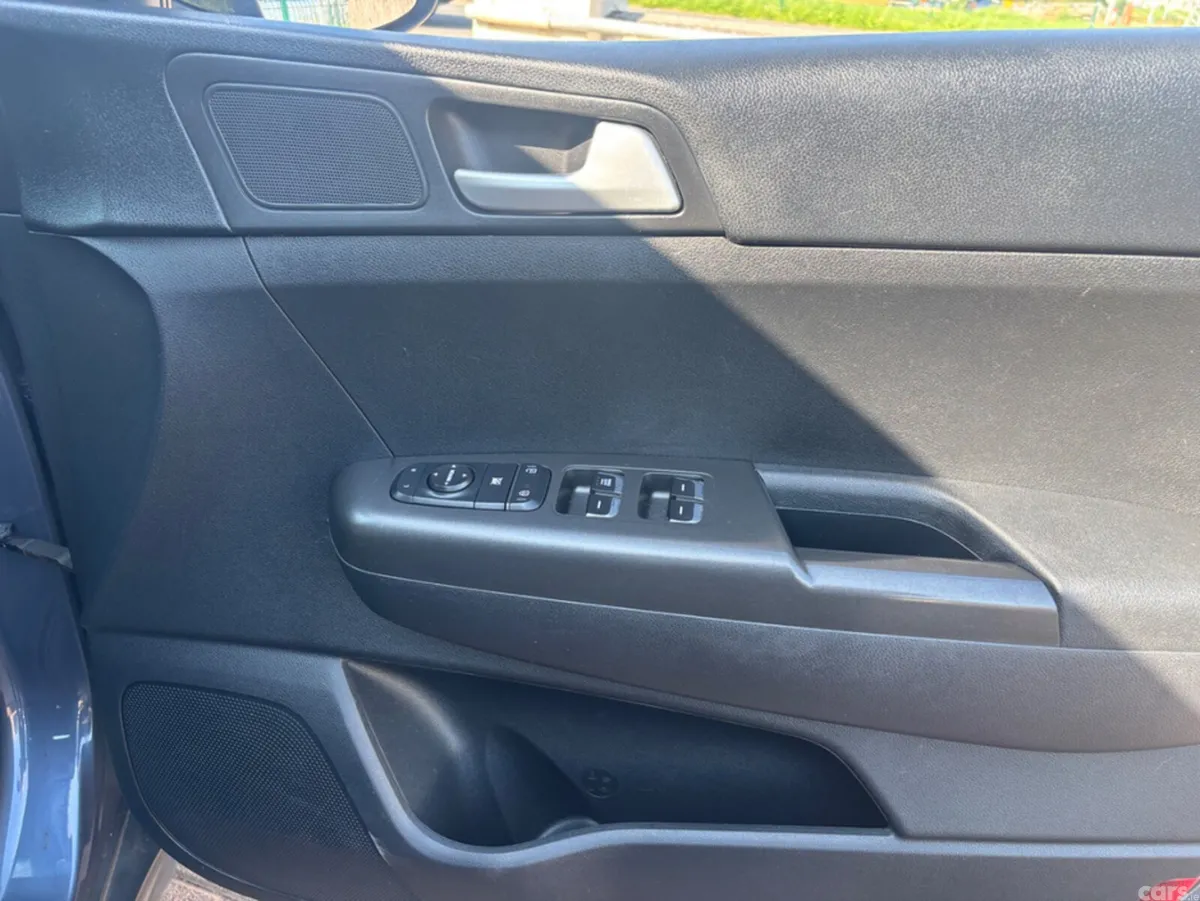 Kia Sportage MPV, Diesel, 2017, Blue