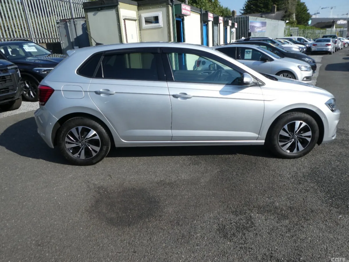 Volkswagen Polo Hatchback, Petrol, 2021, Silver