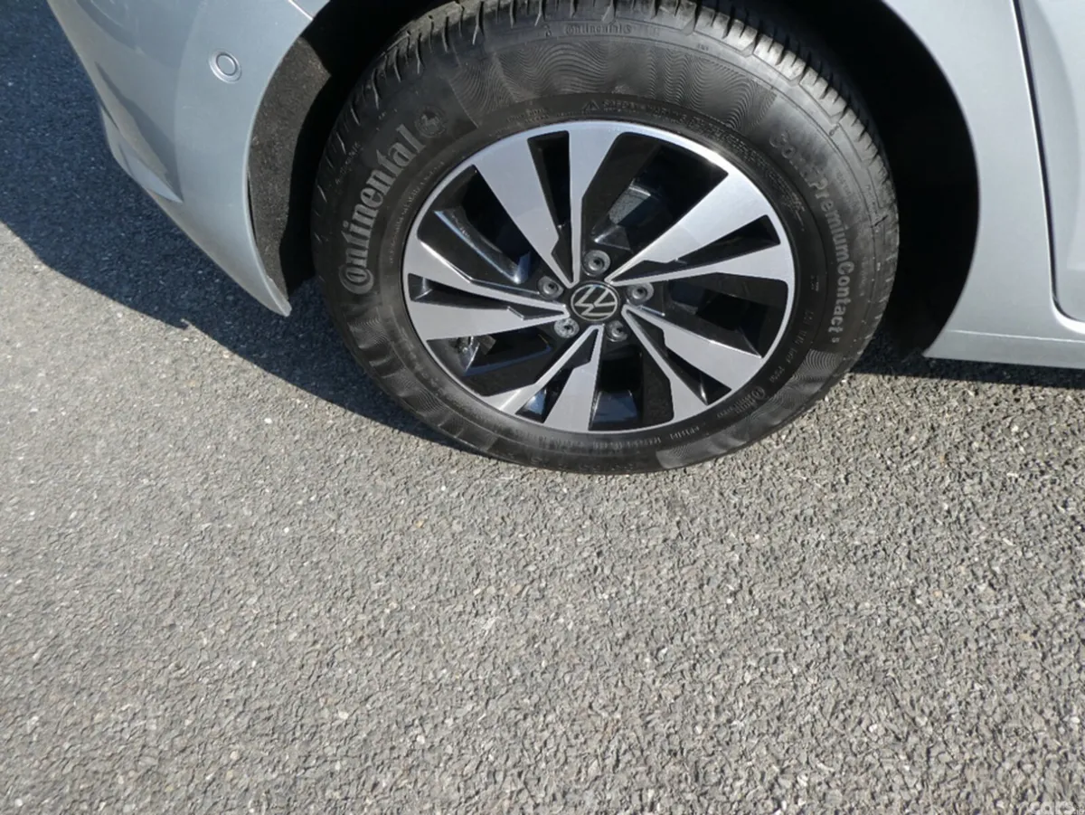 Volkswagen Polo Hatchback, Petrol, 2021, Silver