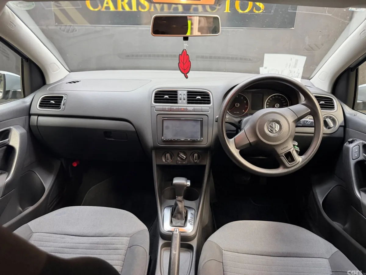 Volkswagen Polo Hatchback, Petrol, 2010, Silver