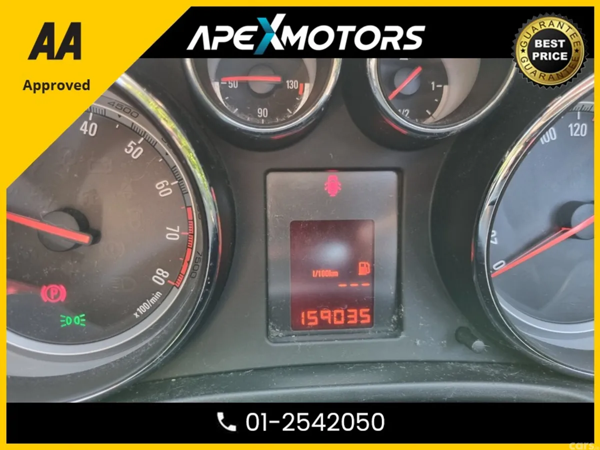 Opel Insignia Saloon, Petrol, 2012, Blue