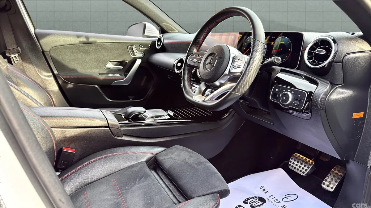 Mercedes-Benz A-Class Hatchback, Diesel, 2021, White