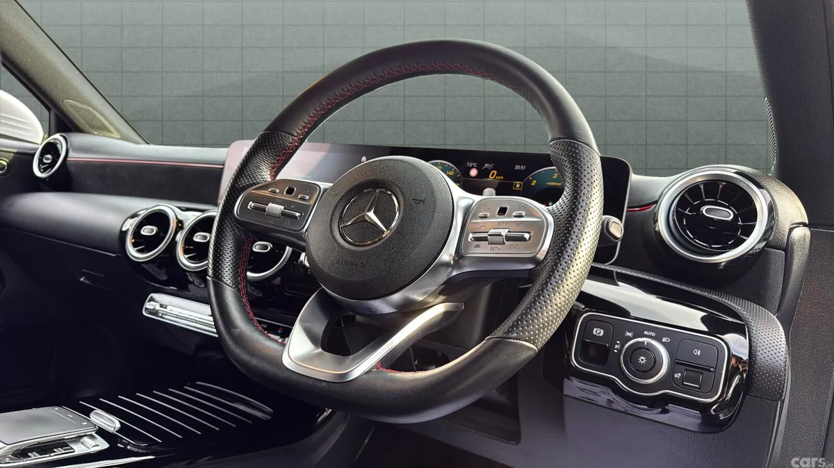 Mercedes-Benz A-Class Hatchback, Diesel, 2021, White