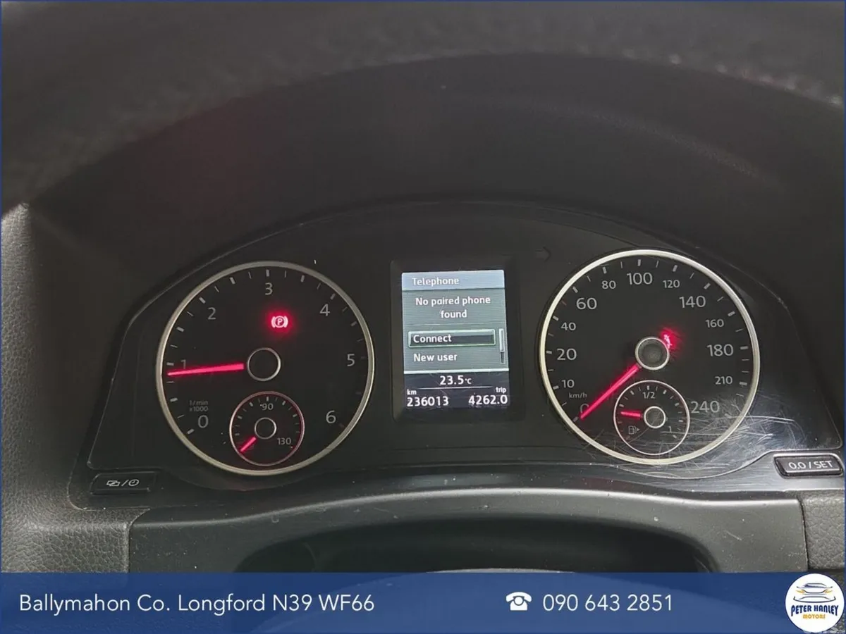 Volkswagen Tiguan SUV, Diesel, 2013, Grey