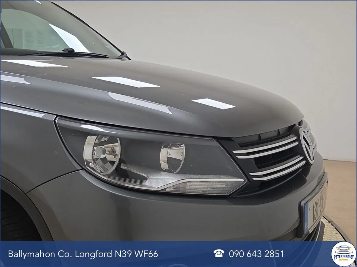 Volkswagen Tiguan SUV, Diesel, 2013, Grey