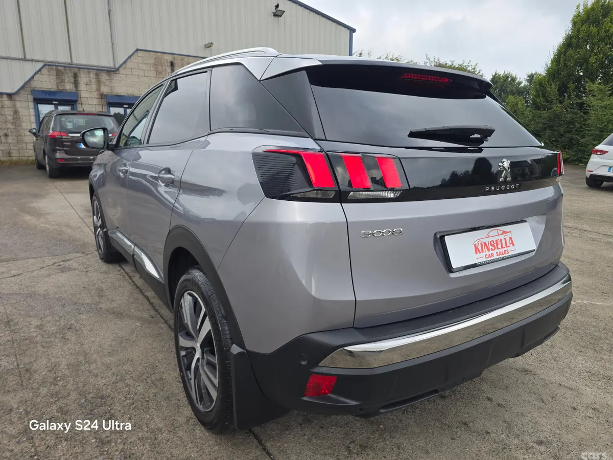 Peugeot 3008 MPV, Diesel, 2024, Grey