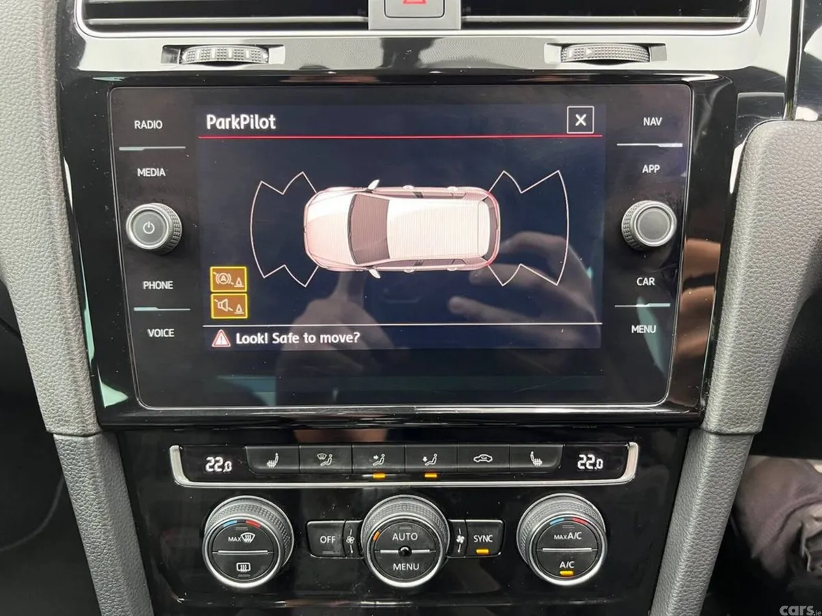 Volkswagen Golf Hatchback, Petrol, 2019, Grey
