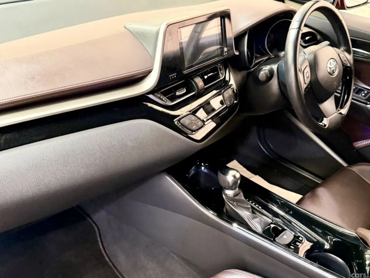 Toyota C-HR SUV, Petrol Hybrid, 2019, Red