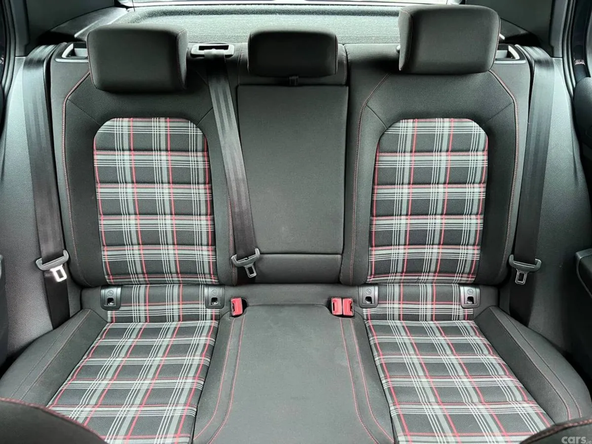 Volkswagen Golf Hatchback, Petrol, 2019, Grey