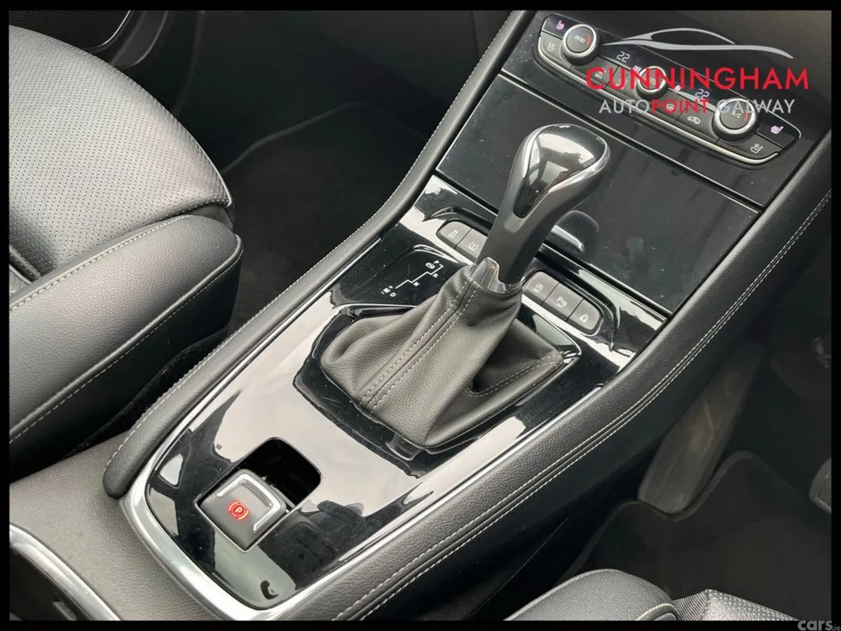Vauxhall Grandland X SUV, Diesel, 2018, Grey