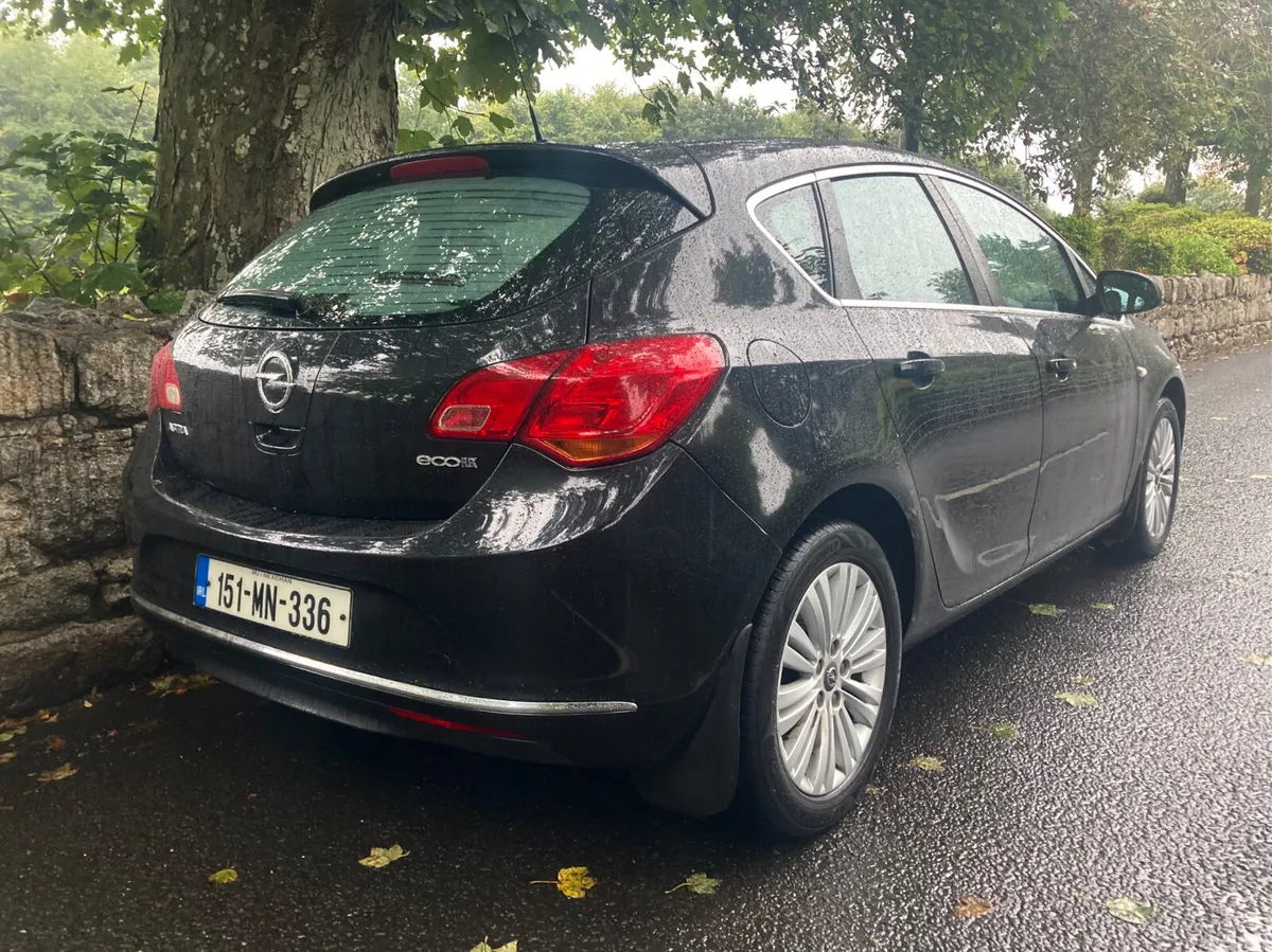 Opel Astra Hatchback, Diesel, 2015, Black