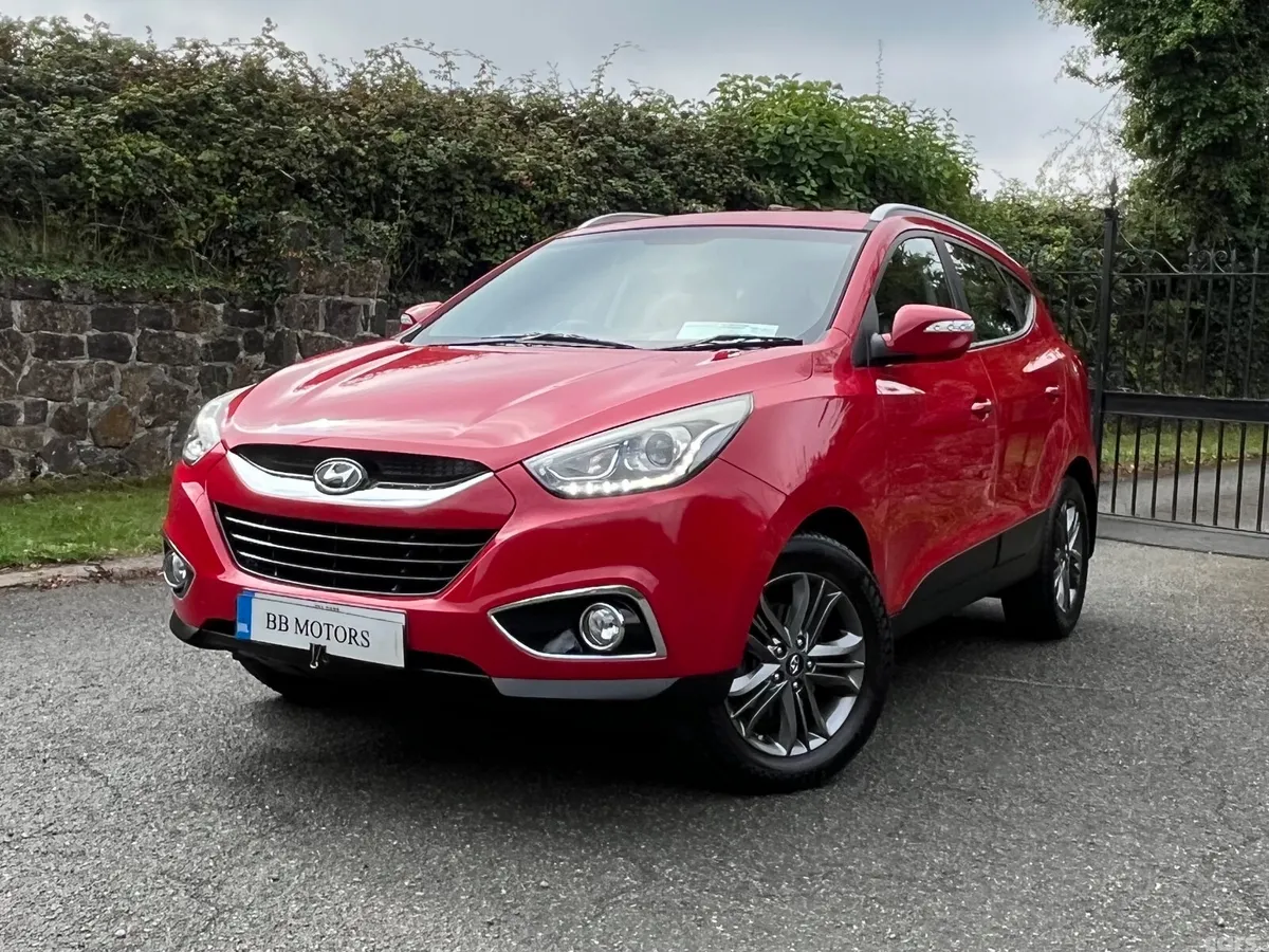 Hyundai ix35 SUV, Diesel, 2015, Red