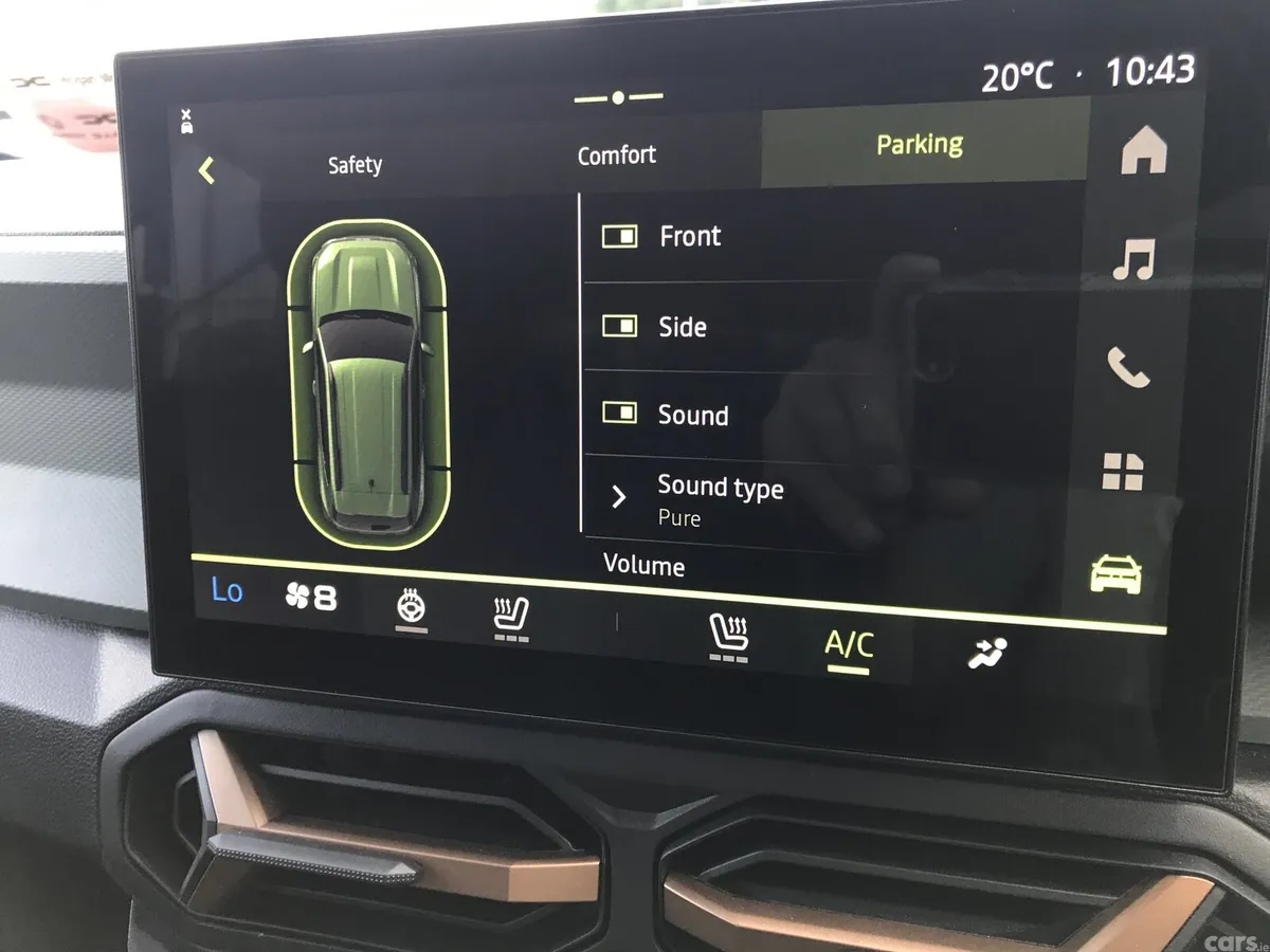 Dacia Duster SUV, Petrol Hybrid, 2026, Green