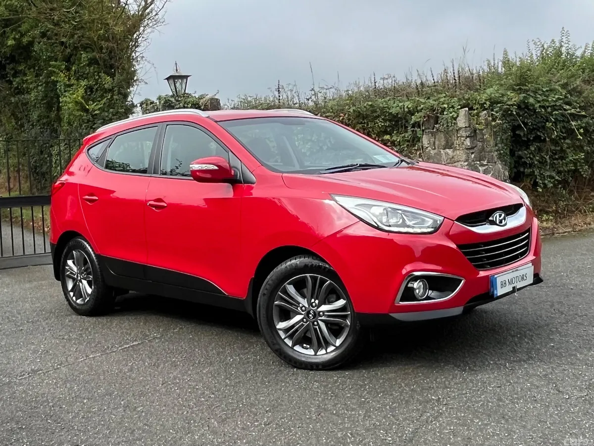 Hyundai ix35 SUV, Diesel, 2015, Red