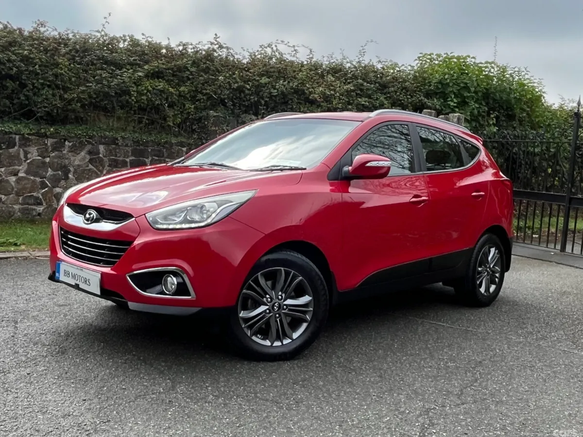 Hyundai ix35 SUV, Diesel, 2015, Red
