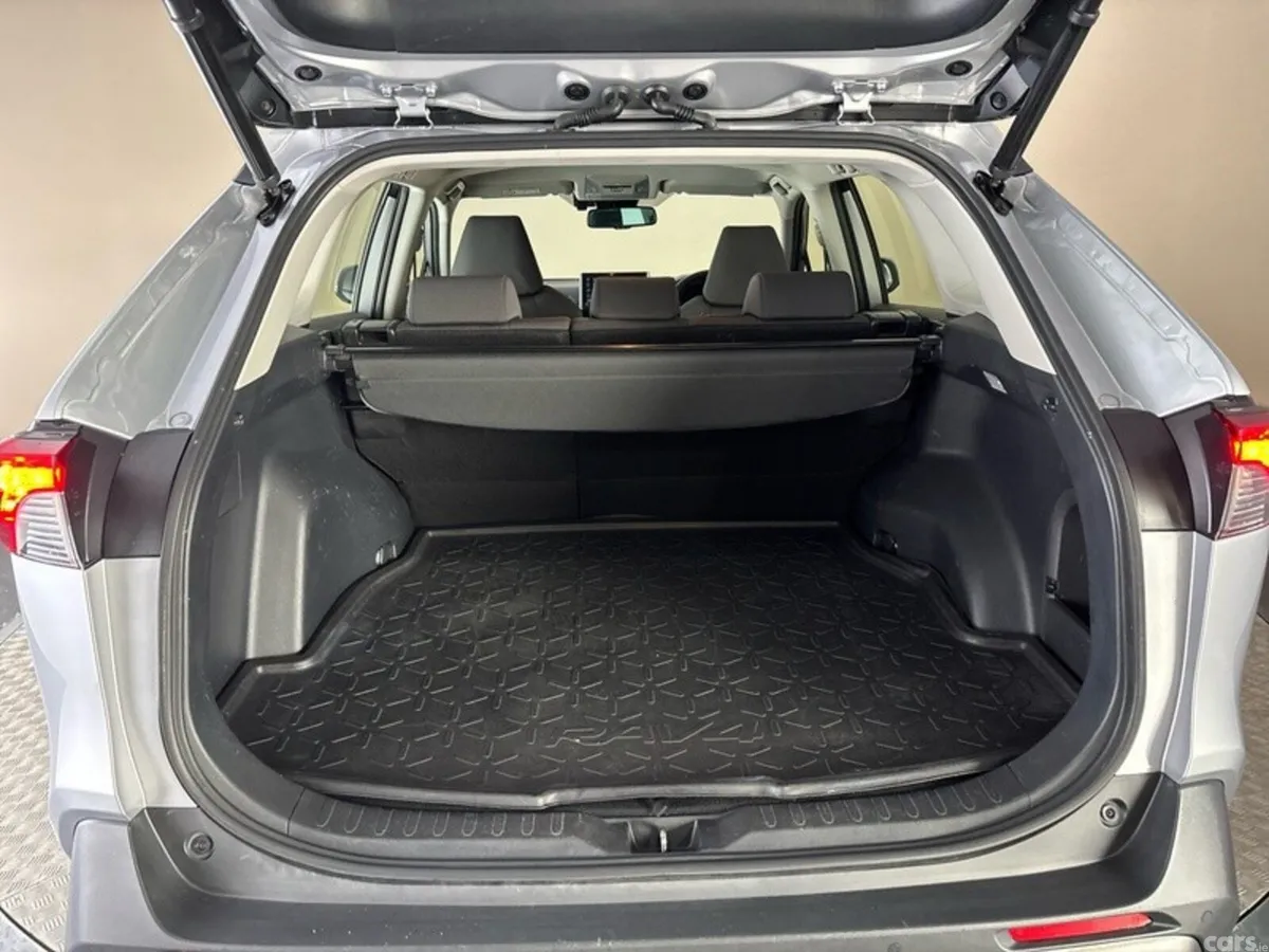 Toyota RAV4 SUV, Petrol Hybrid, 2021, Silver