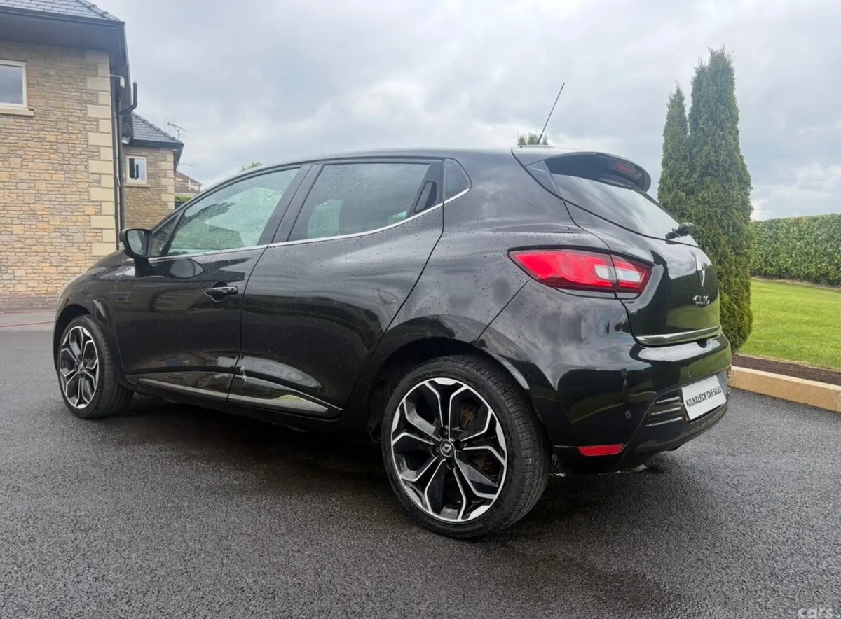 Renault Clio Hatchback, Petrol, 2019, Black