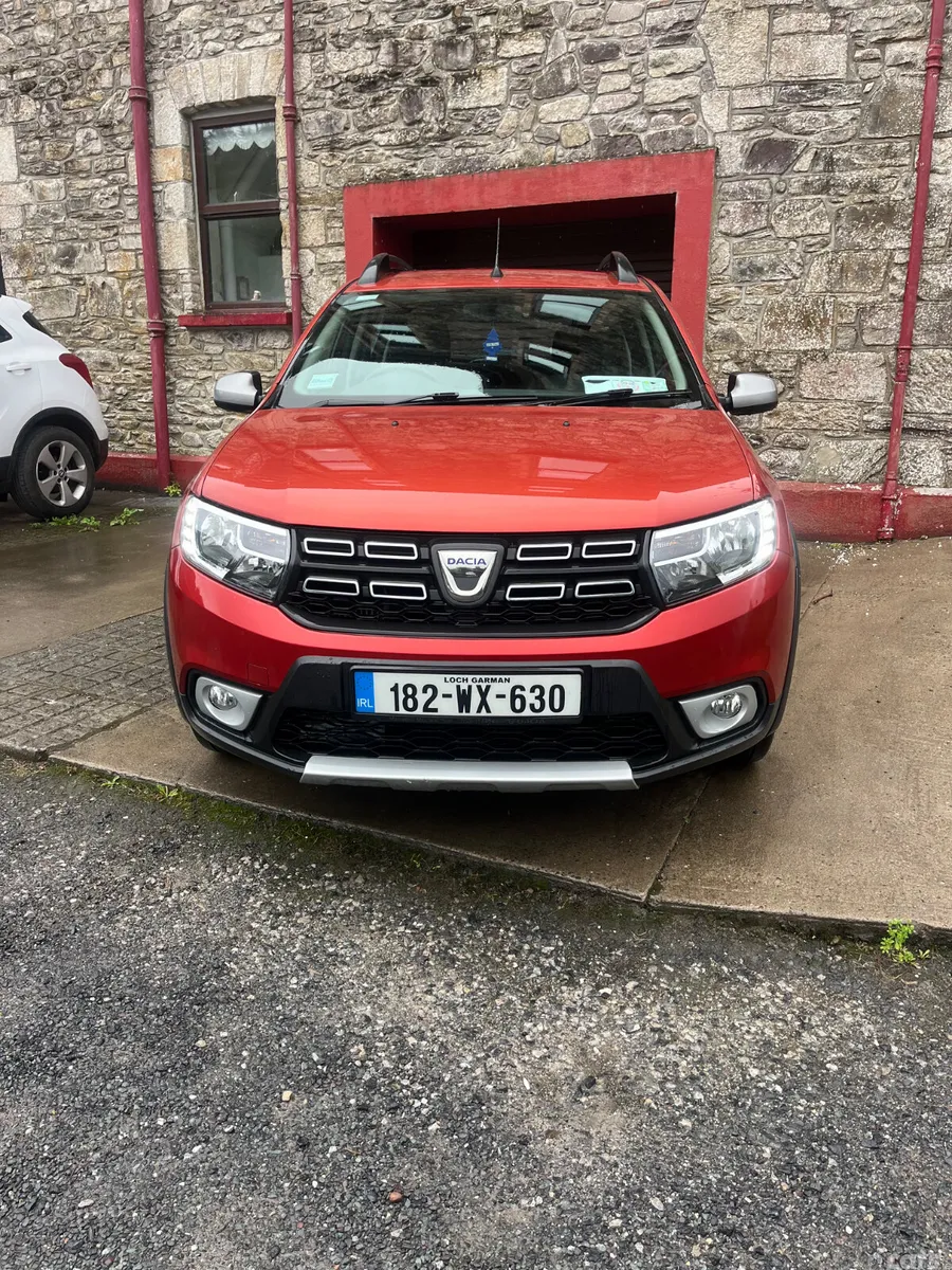 Dacia Sandero Stepway Hatchback, Diesel, 2018, Red