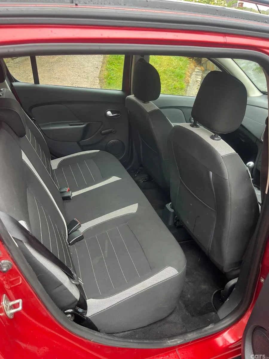 Dacia Sandero Stepway Hatchback, Diesel, 2018, Red