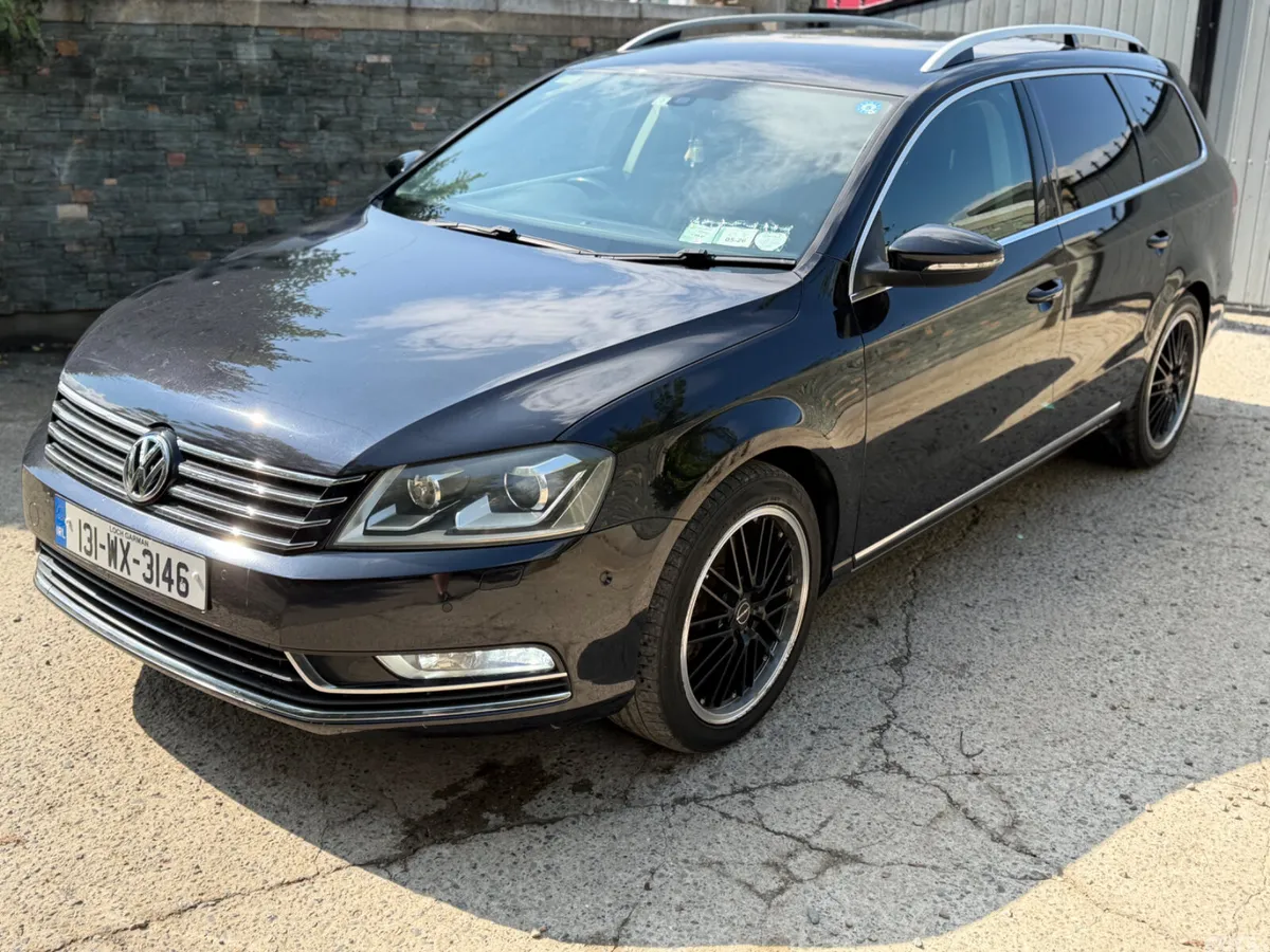Volkswagen Passat Estate, Petrol, 2013, Black