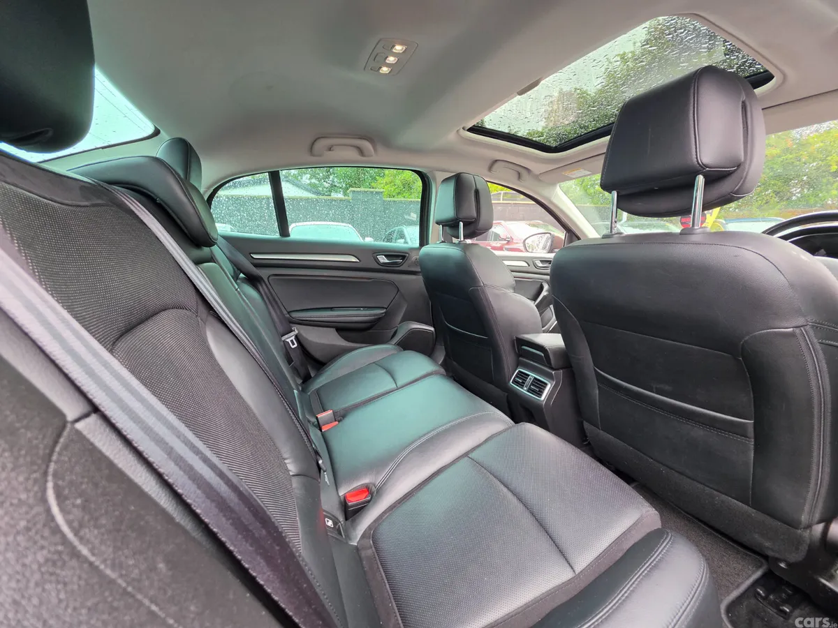 Renault Megane Saloon, Diesel, 2017, Brown