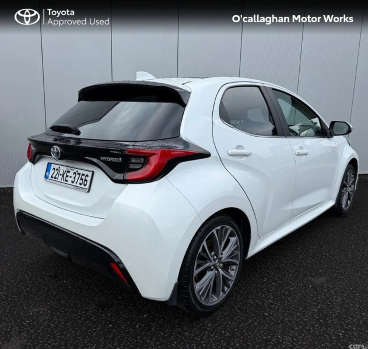 Toyota Yaris Hatchback, Petrol Hybrid, 2022, White