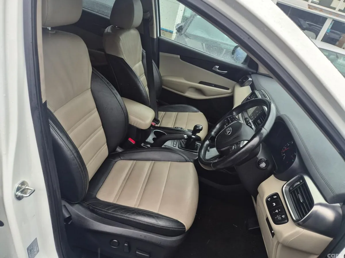 Kia Sorento Estate, Diesel, 2019, White