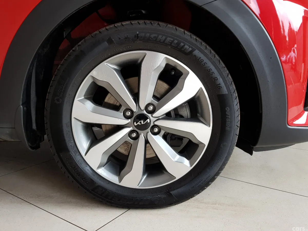 Kia Stonic Estate, Petrol, 2025, Red