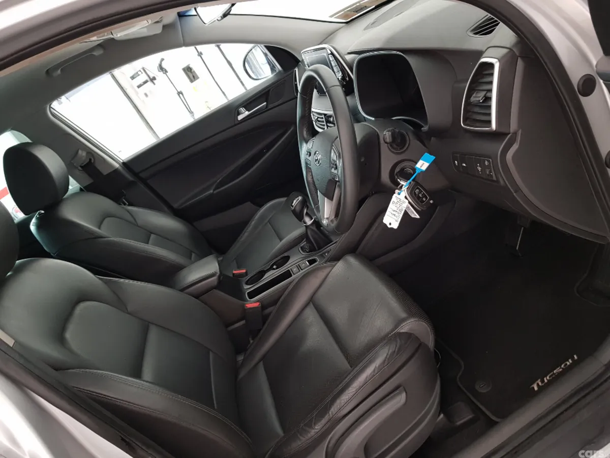 Hyundai Tucson MPV, Diesel, 2019, Grey