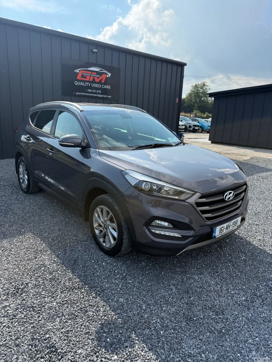 Hyundai Tucson SUV, Diesel, 2016, Grey