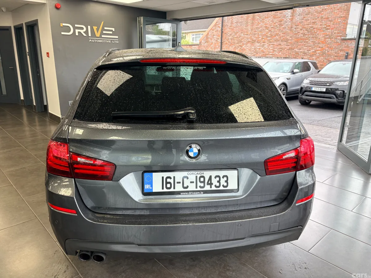 BMW 5-Series Estate, Diesel, 2016, Grey