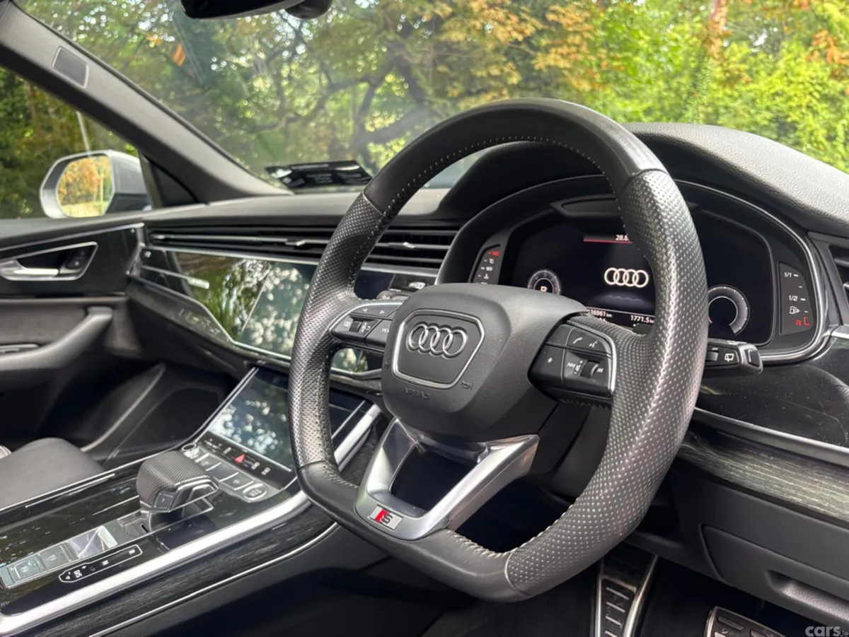 Audi Q8 SUV, Diesel, 2018, Grey