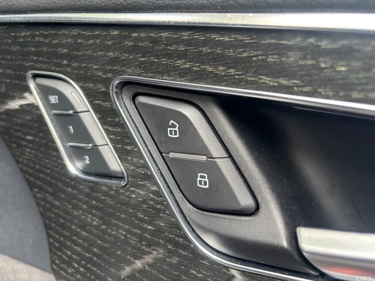 Audi Q8 SUV, Diesel, 2018, Grey