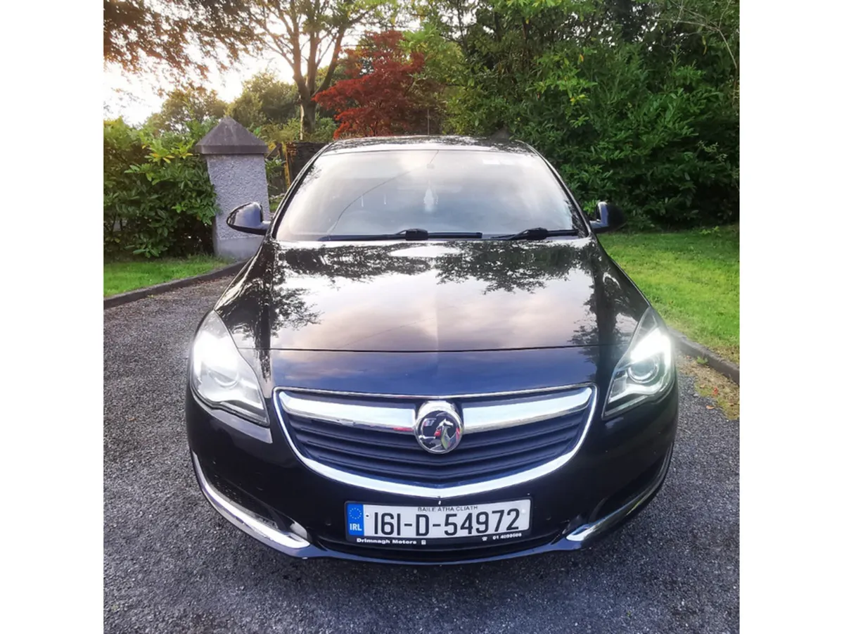 Vauxhall Insignia Hatchback, Diesel, 2016, Black