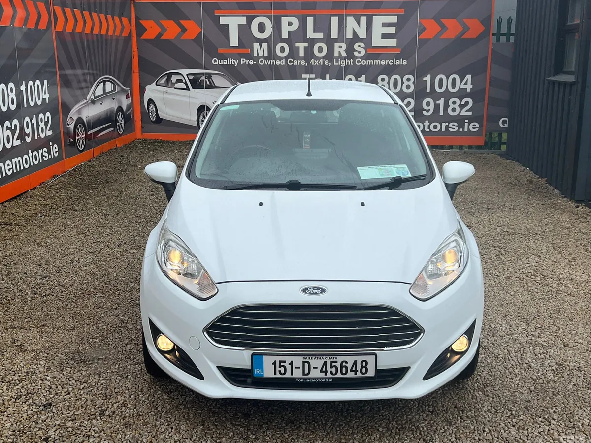 Ford Fiesta Hatchback, Petrol, 2015, White