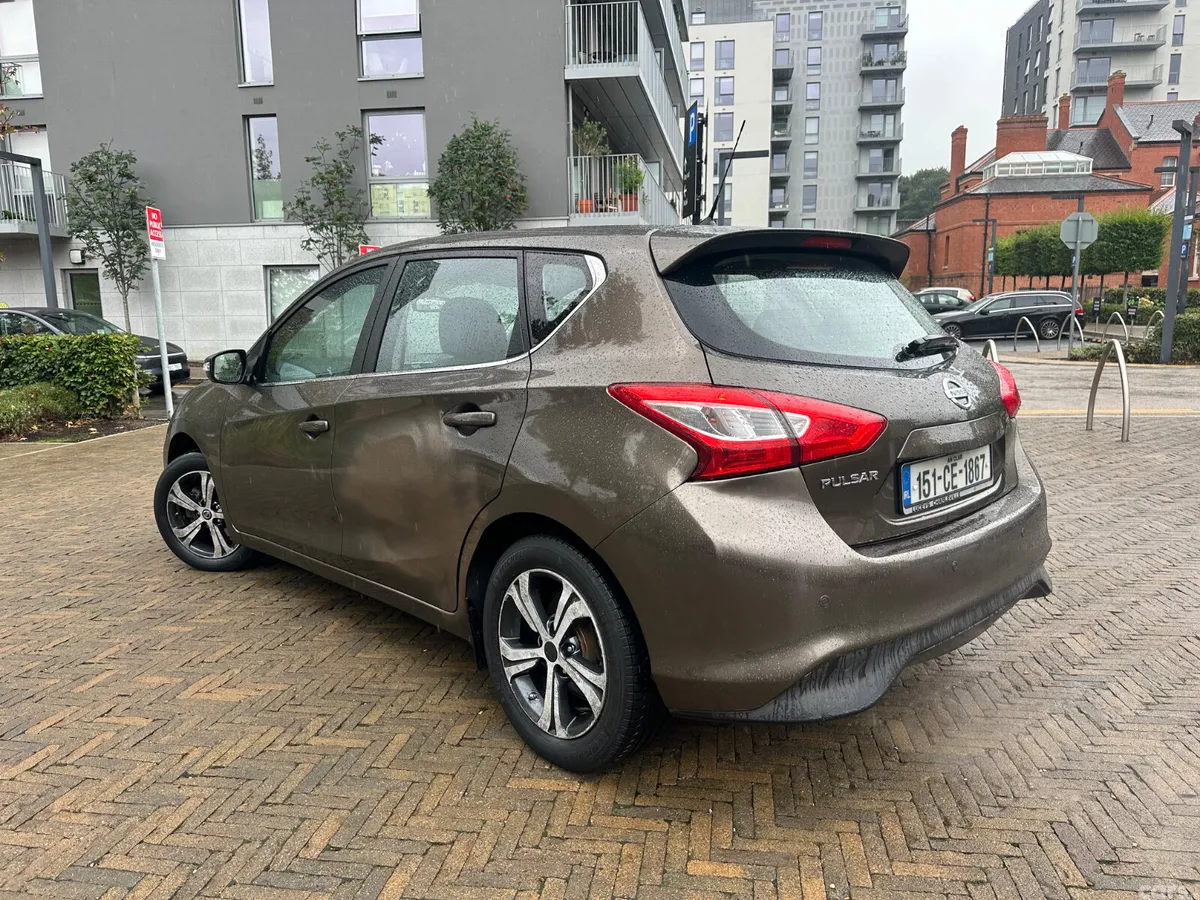 Nissan Pulsar Hatchback, Petrol, 2015, Brown