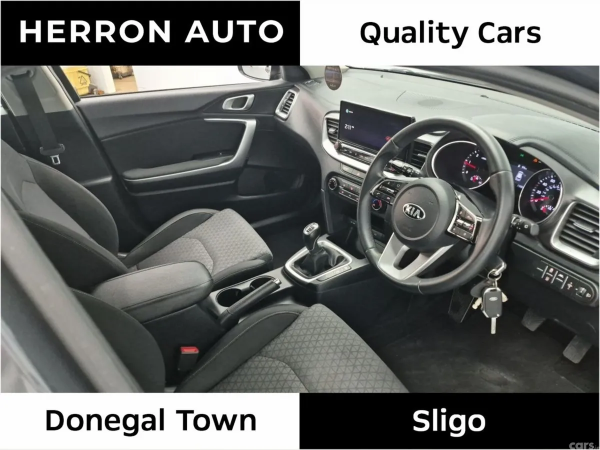 Kia Ceed Hatchback, Diesel, 2022, Grey