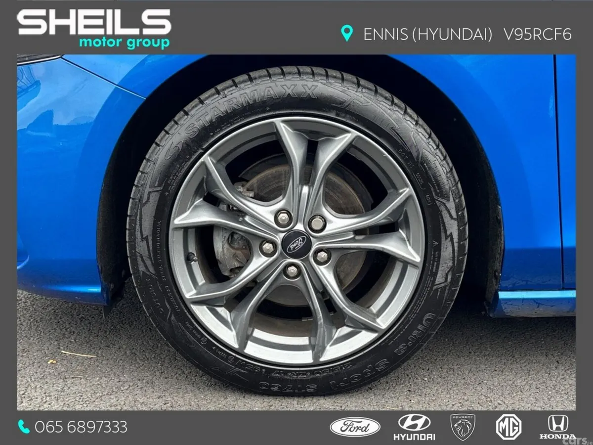 Ford Focus Hatchback, Petrol, 2020, Blue